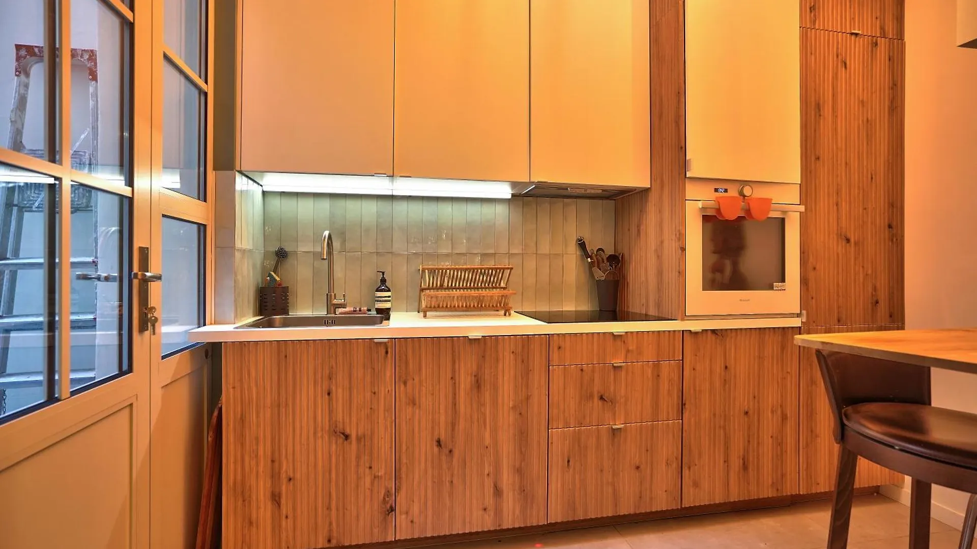 Wonderful Appartement Cosy 2 To 4P - Duplex - Opera Montmartre Parijs